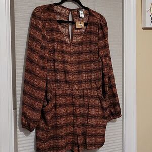 Earthbound shorts romper XL NWT
